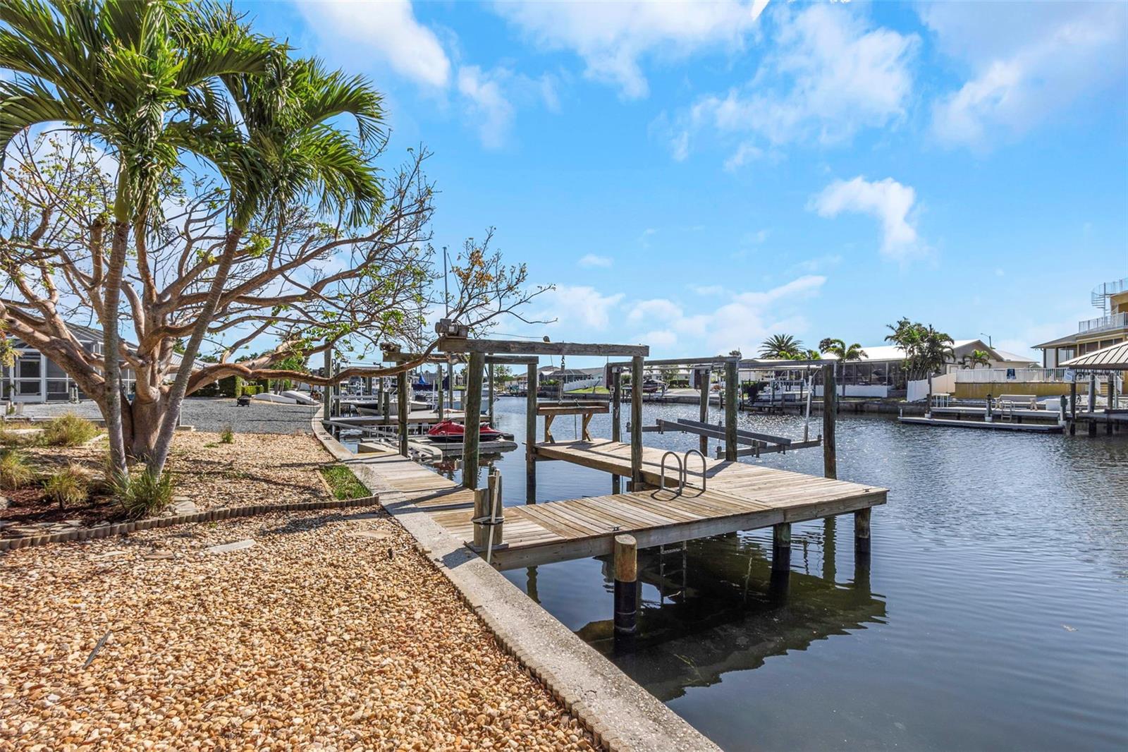 APOLLO BEACH UNIT 13 PT 1 RE - Residential