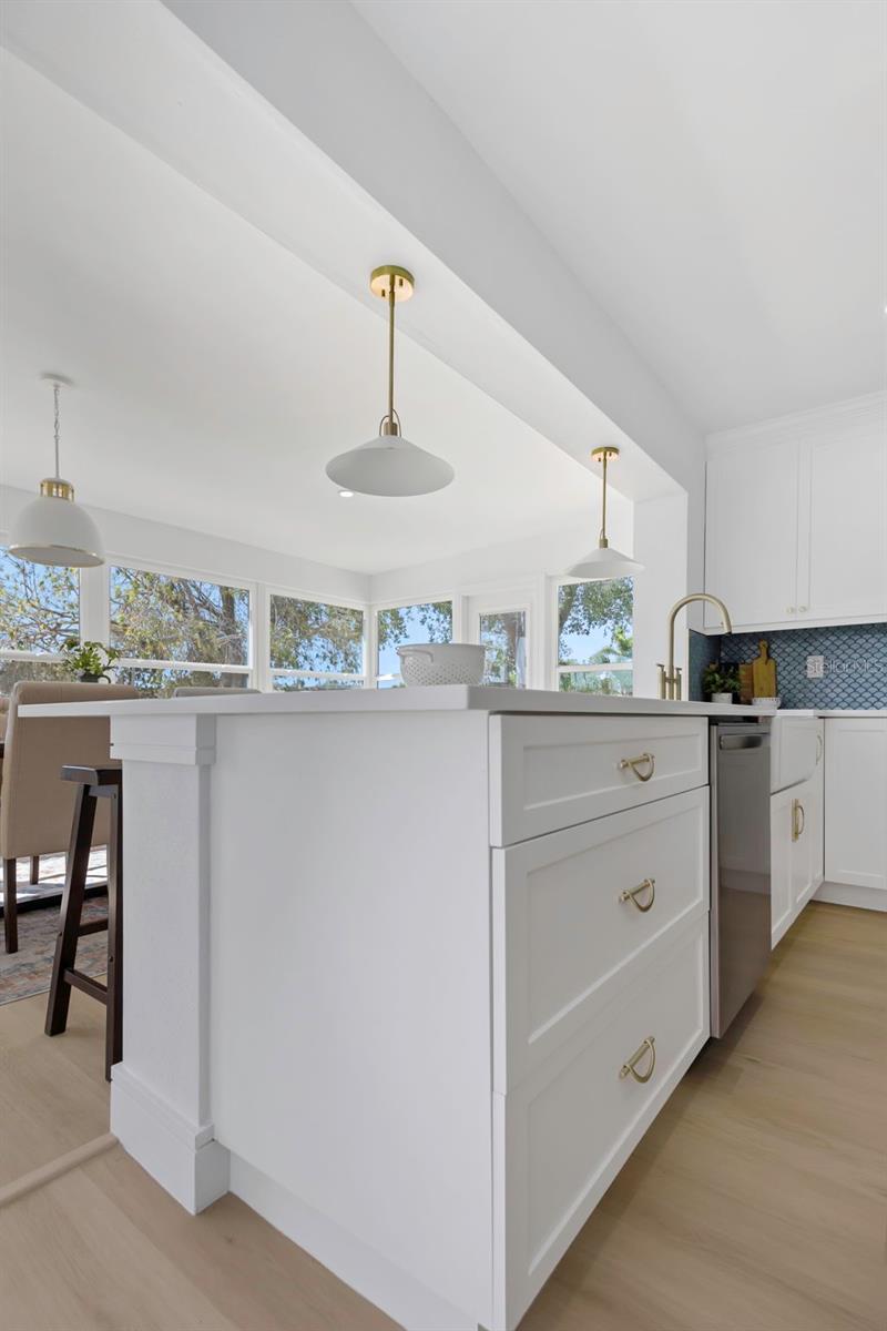 APOLLO BEACH UNIT 13 PT 1 RE - Residential