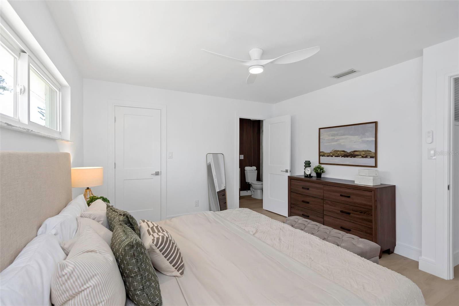 APOLLO BEACH UNIT 13 PT 1 RE - Residential