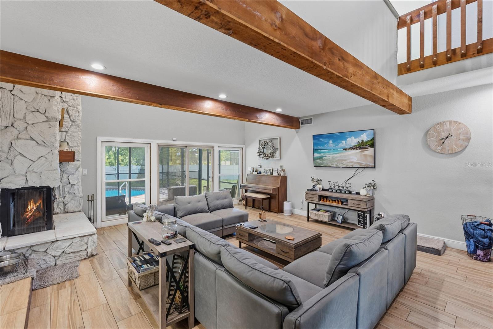 3181 WHISPER WIND DRIVE