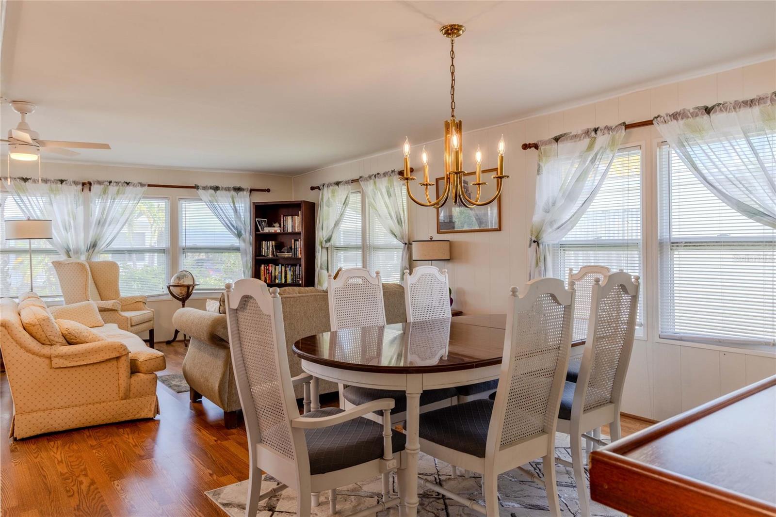 MAPLE LEAF ESTATES - Residential