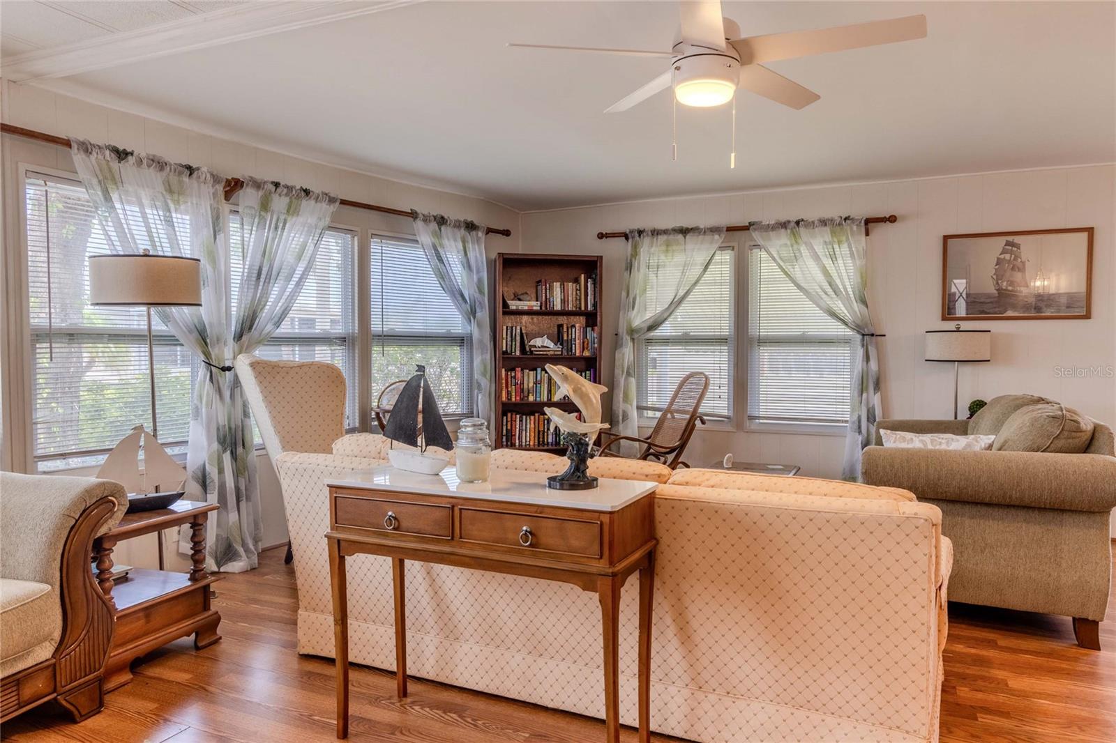 MAPLE LEAF ESTATES - Residential
