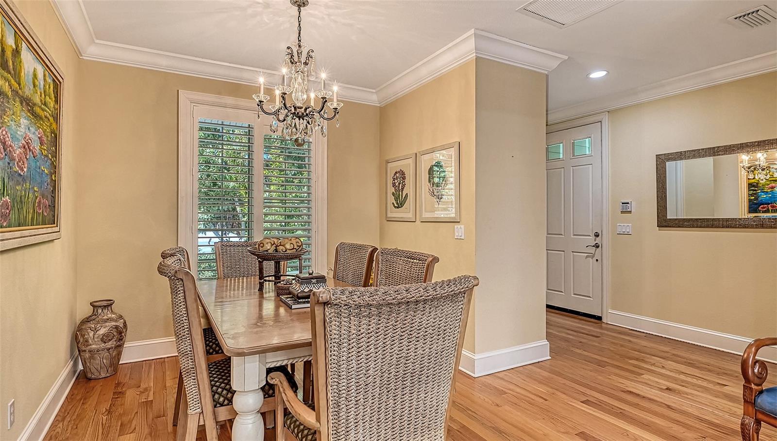 COCOANUT BAYOU - Residential