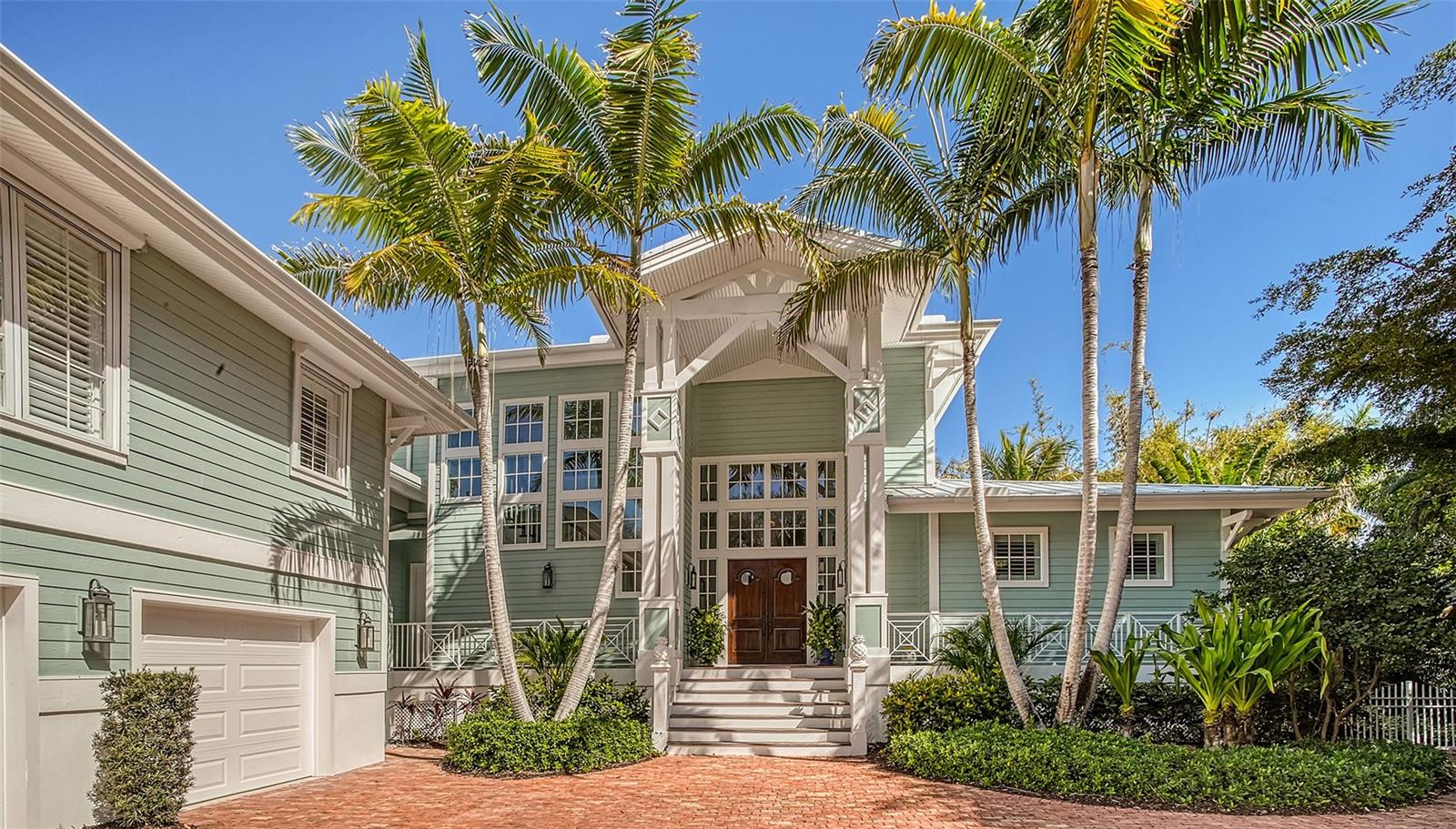 COCOANUT BAYOU - Residential