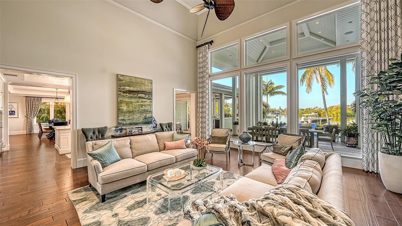 COCOANUT BAYOU - Residential