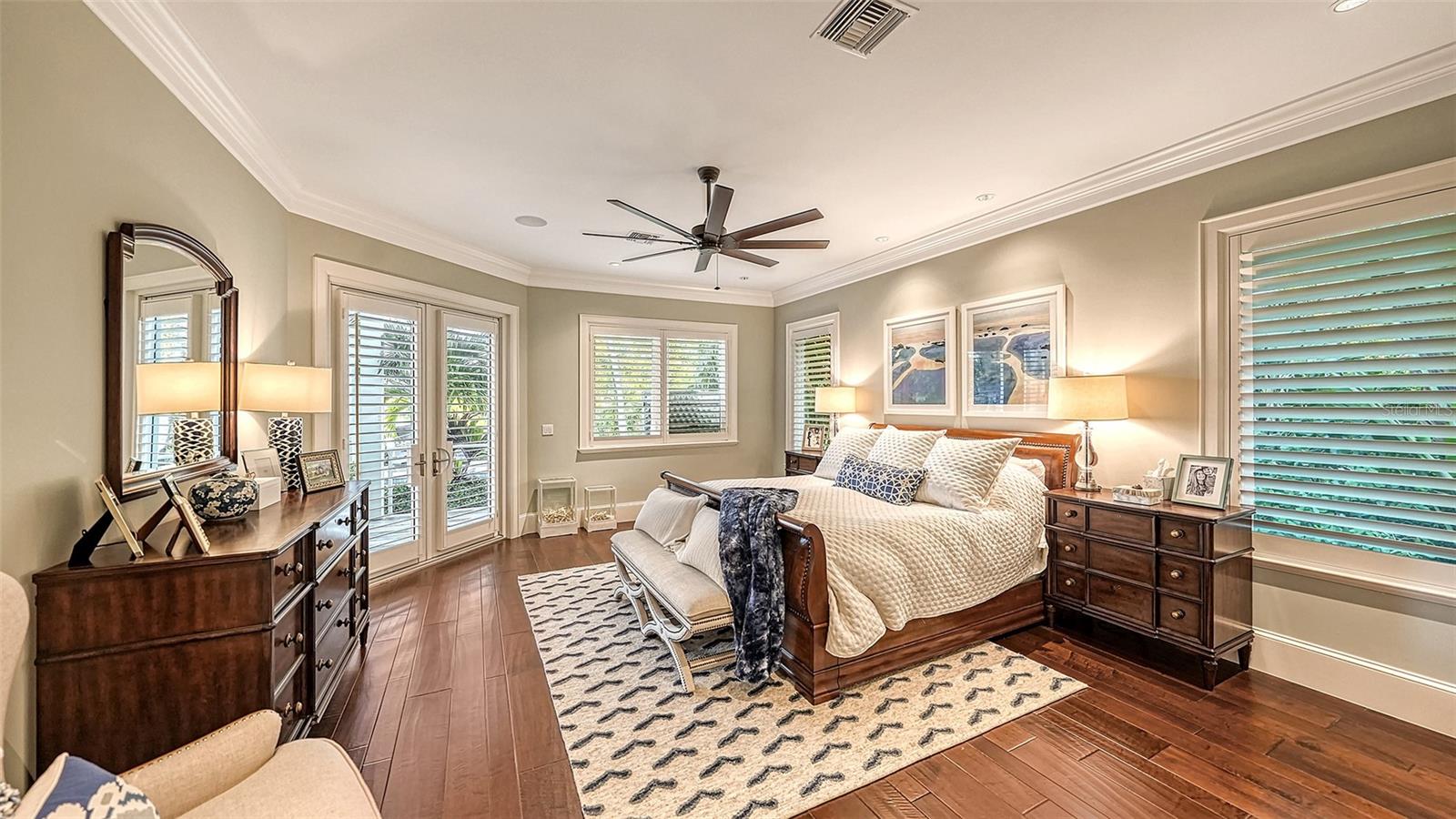 COCOANUT BAYOU - Residential