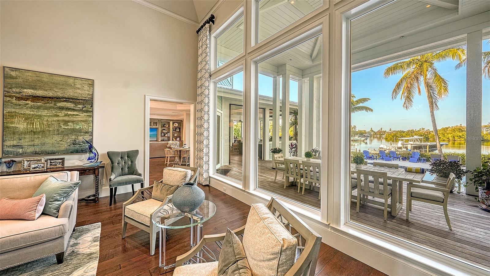 COCOANUT BAYOU - Residential
