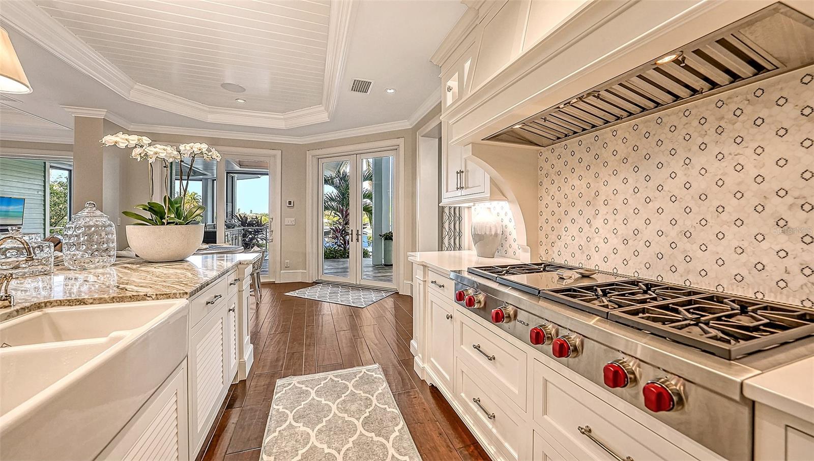COCOANUT BAYOU - Residential