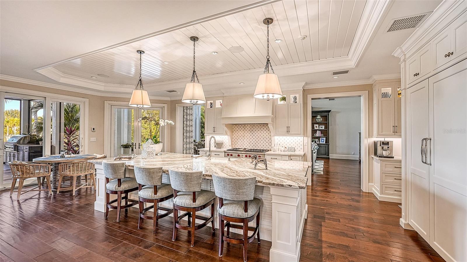 COCOANUT BAYOU - Residential
