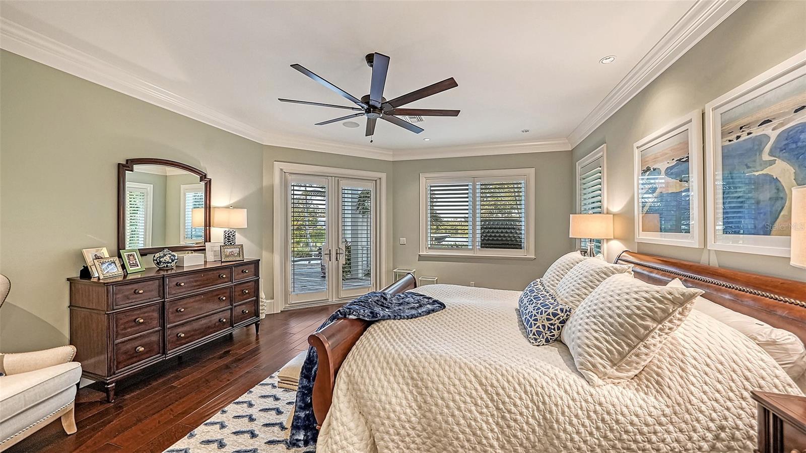 COCOANUT BAYOU - Residential