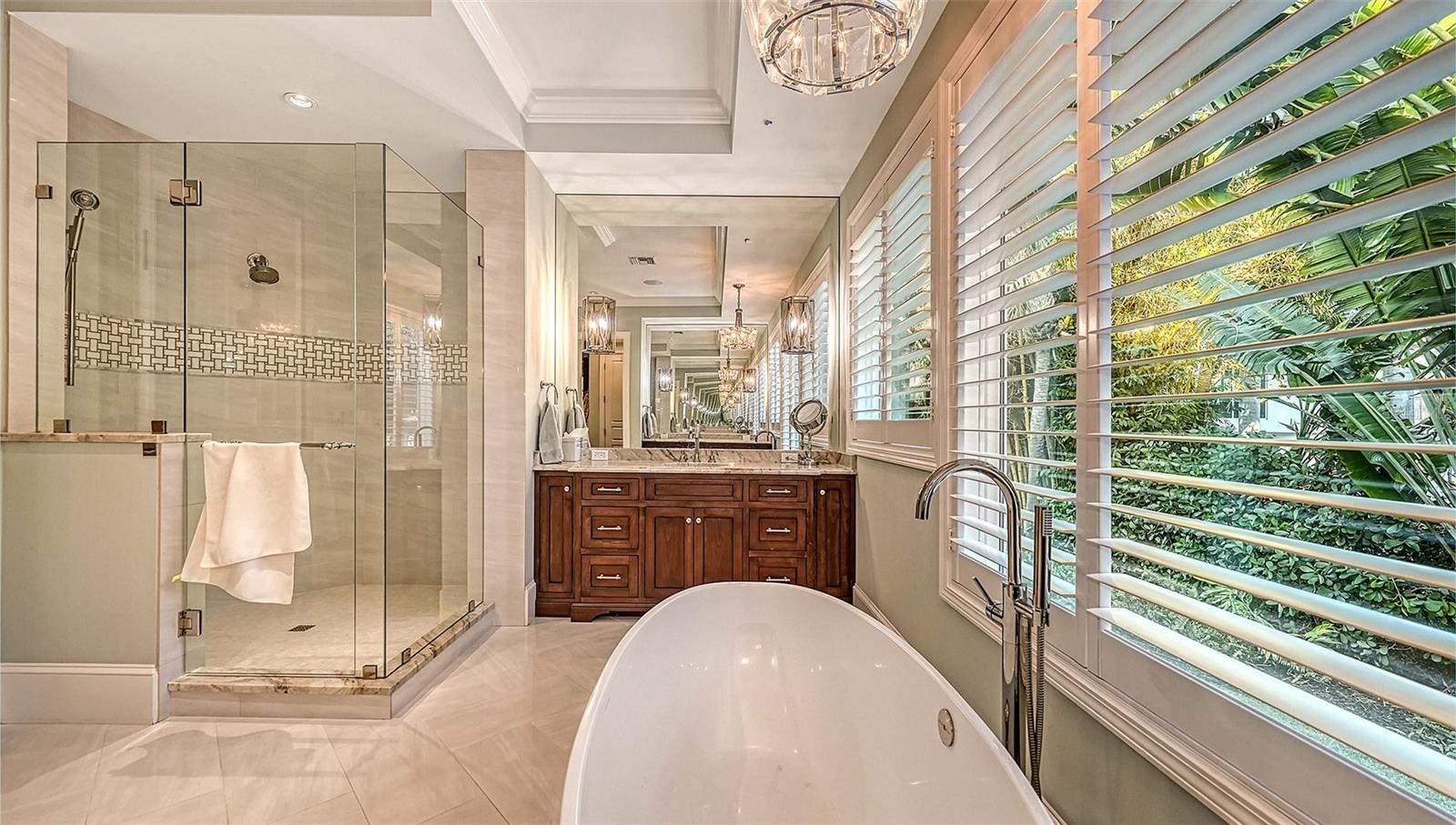 COCOANUT BAYOU - Residential
