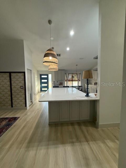 PALM HARBOR CENTER PH 01 - Residential Lease