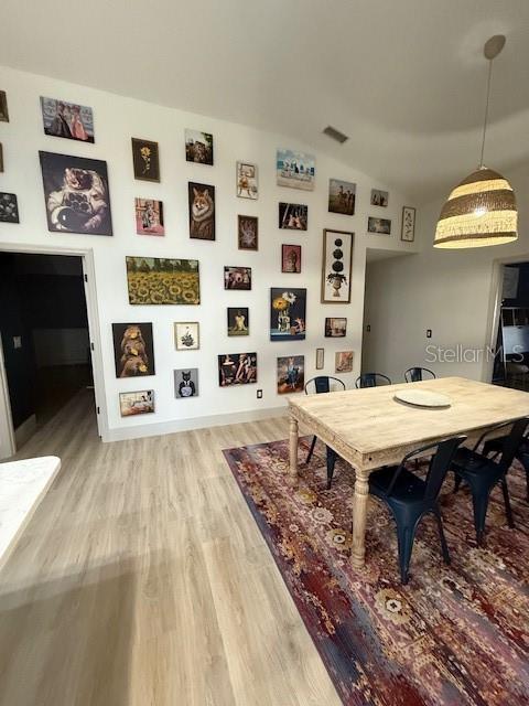 PALM HARBOR CENTER PH 01 - Residential Lease