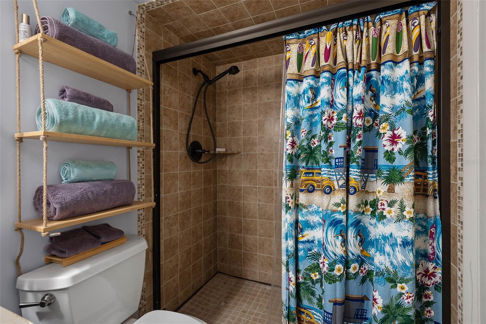 OCEAN VIEW MANOR CONDO - Residential