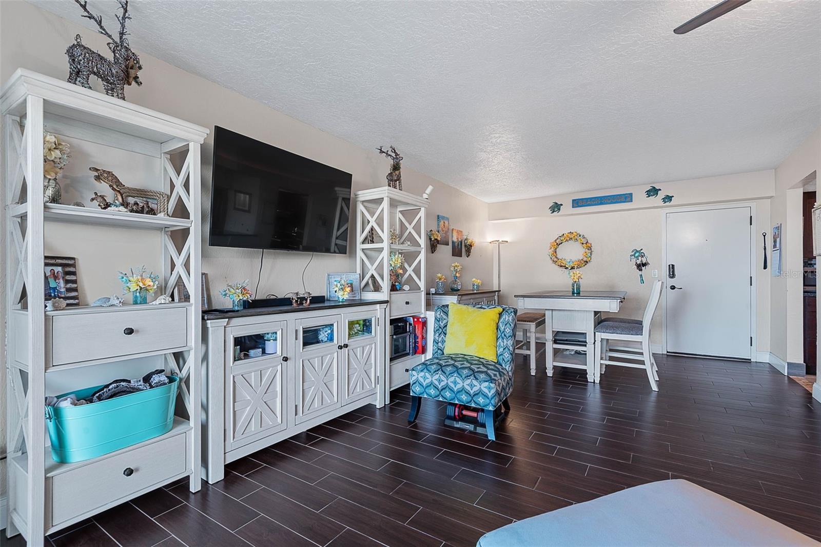 OCEAN VIEW MANOR CONDO - Residential