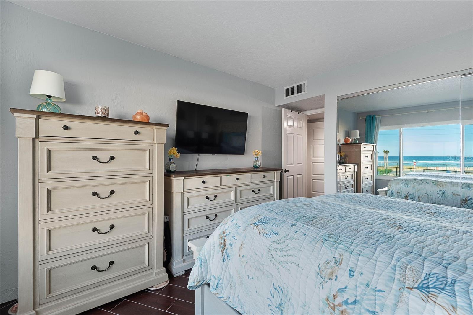 OCEAN VIEW MANOR CONDO - Residential