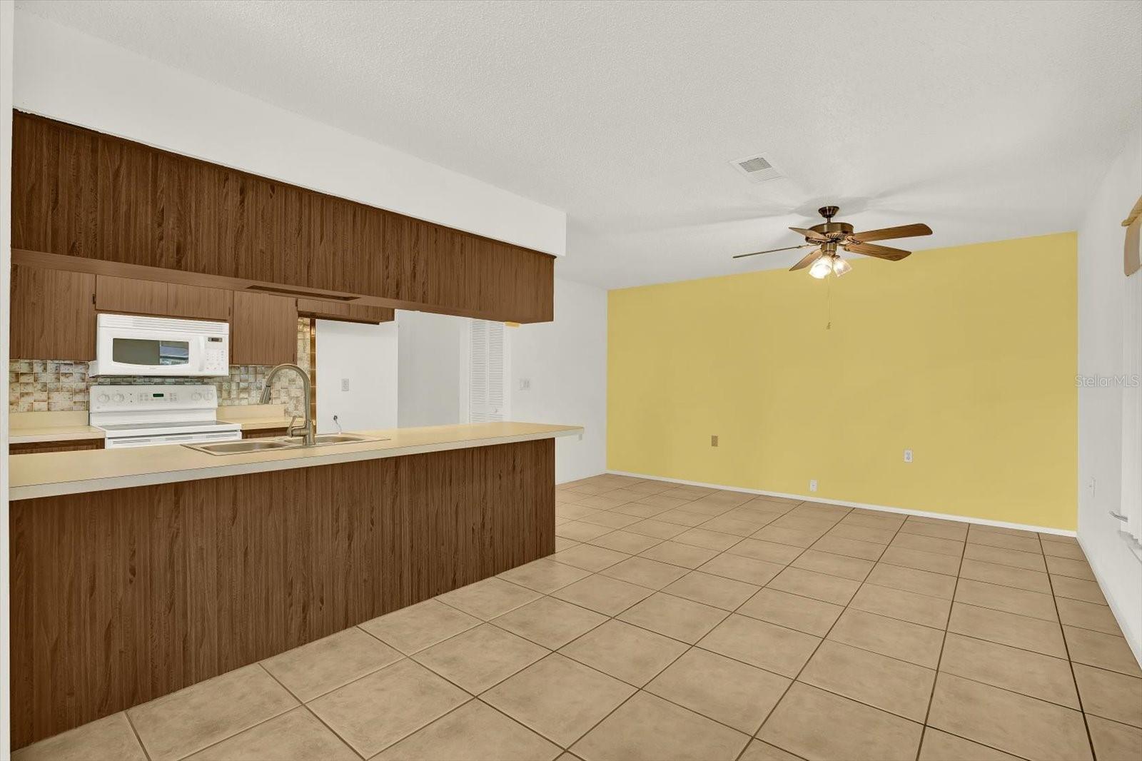 TIMBER OAKS - Residential