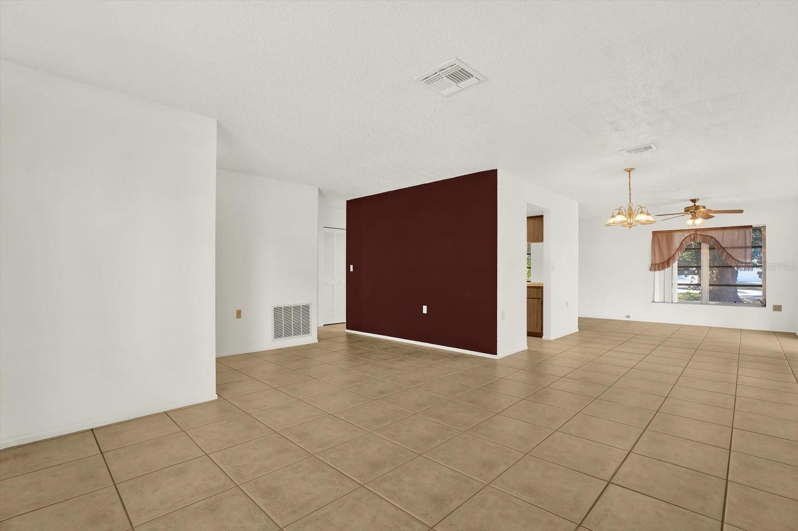 TIMBER OAKS - Residential