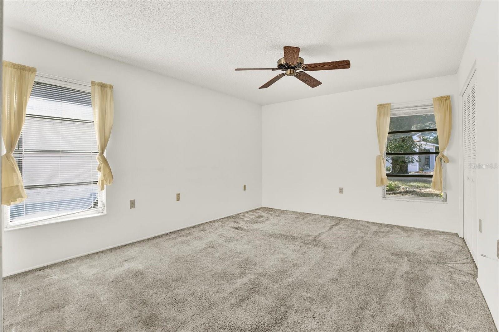 TIMBER OAKS - Residential