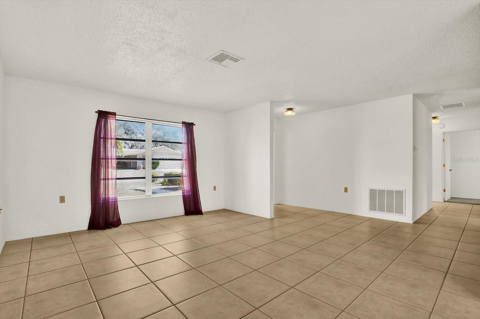 TIMBER OAKS - Residential