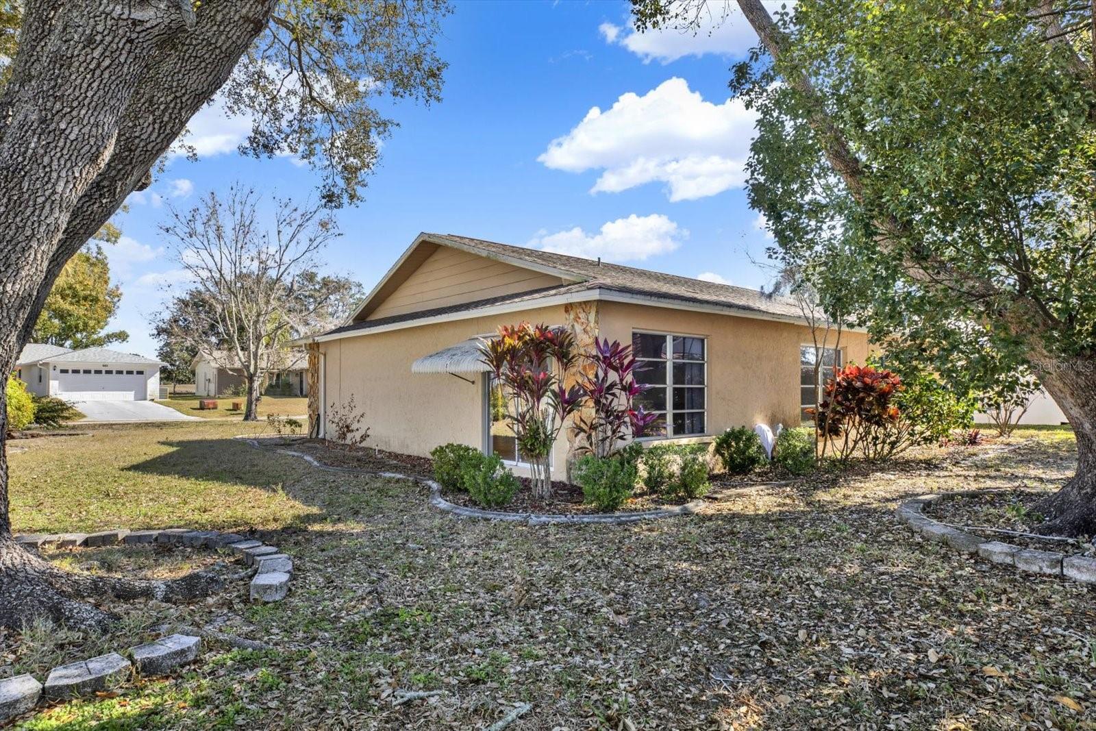 TIMBER OAKS - Residential