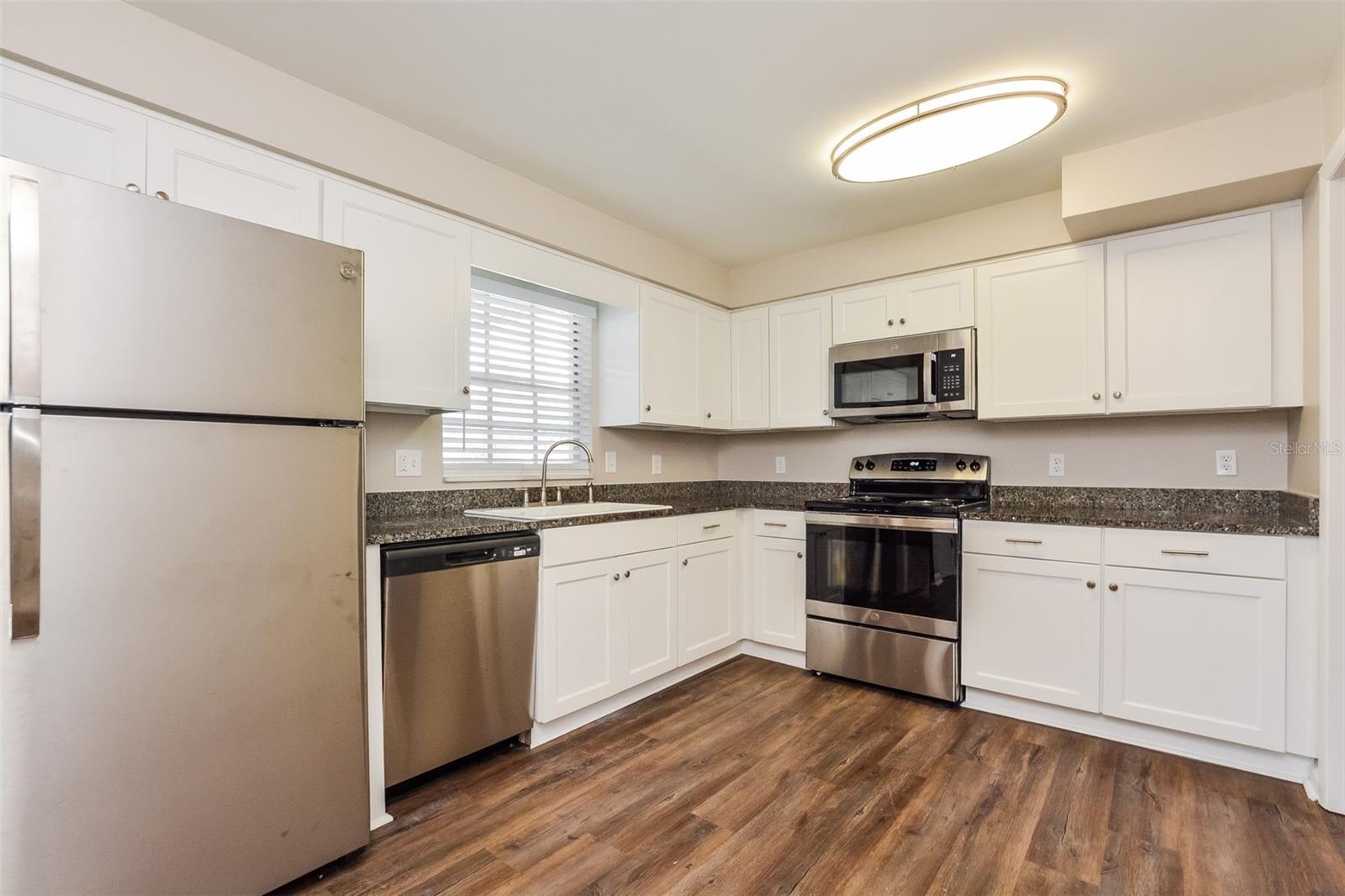 GEORGETOWN ESTATES - Residential Lease