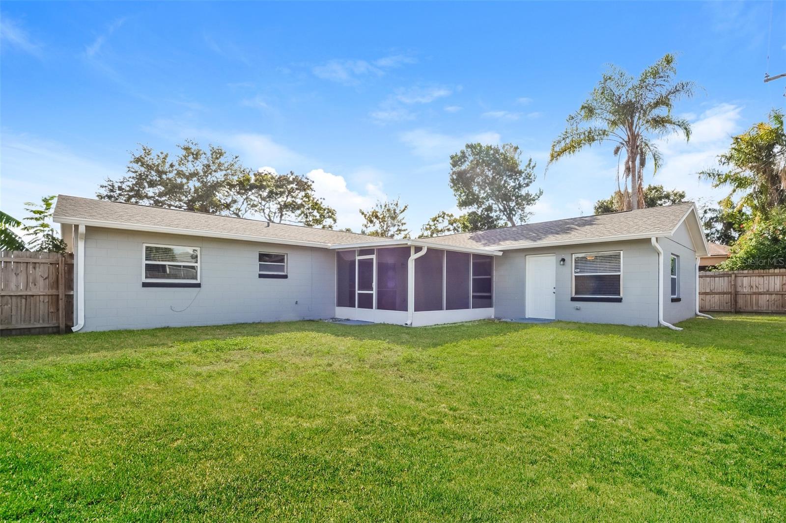 GEORGETOWN ESTATES - Residential Lease