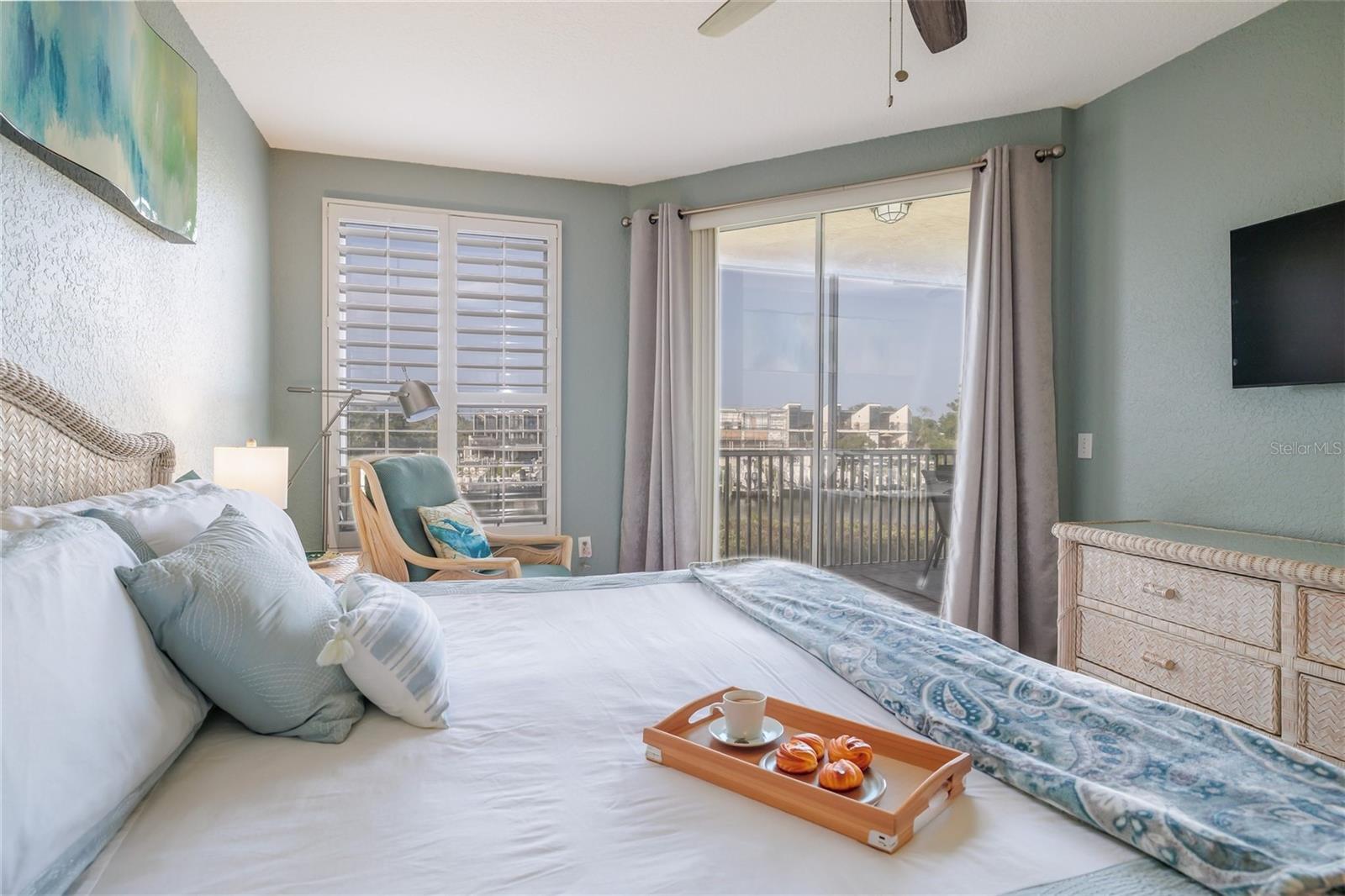 BOUCHELLE ISLAND 15 CONDO - Residential