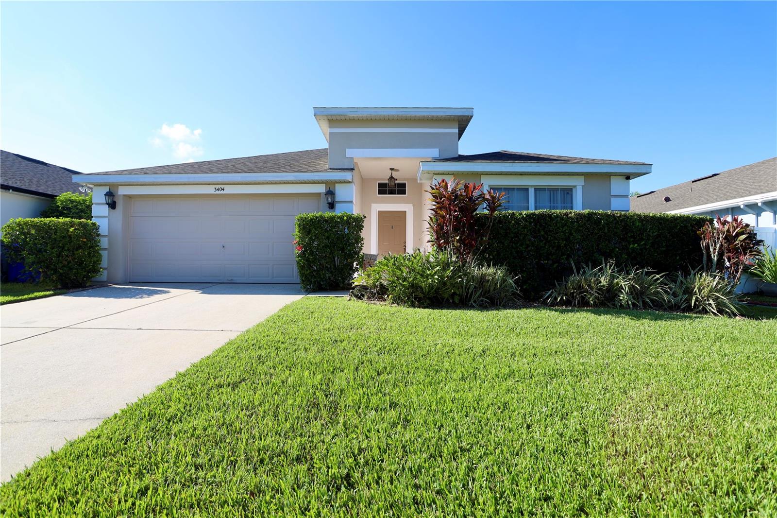 Welcome to Windsor Point, a highly desired gated community. This charming 3-bedroom, 2-bathroom home features a versatile flex room along with both a formal living room and a family room, offering plenty of space for entertaining and everyday living.
Upon entering the foyer, you are greeted by an inviting formal living room. The family room flows seamlessly through sliding doors to the generously sized backyard, complete with vinyl fencing for added privacy and security.
Inside, the home boasts easy-to-clean ceramic tile flooring throughout and a spacious kitchen with abundant cabinets and counter space—perfect for cooking, entertaining, or gatherings. The home also includes a dedicated laundry area and a 2-car garage.
Community amenities include:
Scenic nature walk leading to Shingle Creek, volleyball court & play area,
Community pool
Conveniently located just 5 minutes from The Loop with upscale shopping, dining, and movies. Major highways are easily accessible, and world-famous attractions such as Disney theme parks, Old Town, and Disney Springs are within 6–10 miles. Orlando International Airport (MCO) is only 15 miles away.