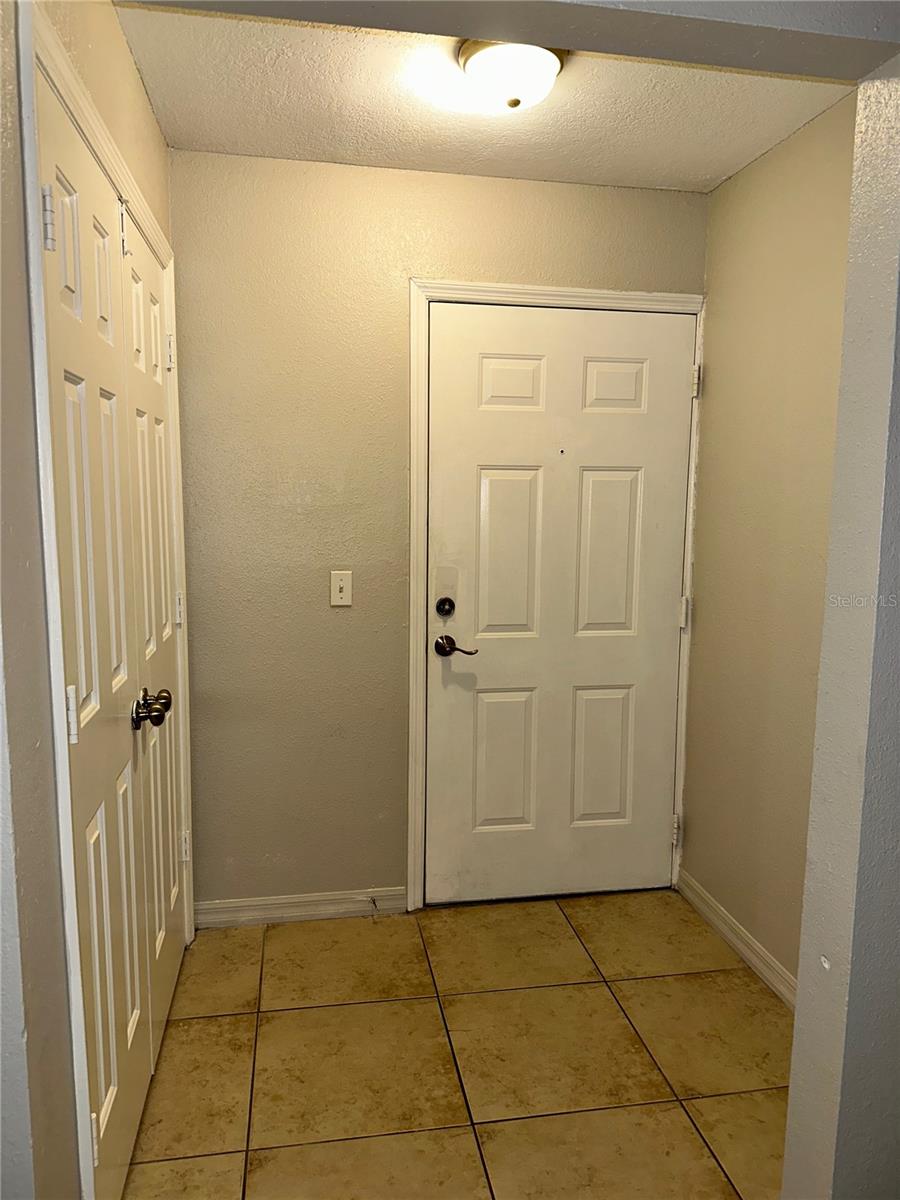 CYPRESS POINTE/LK ORLANDO - Residential Lease