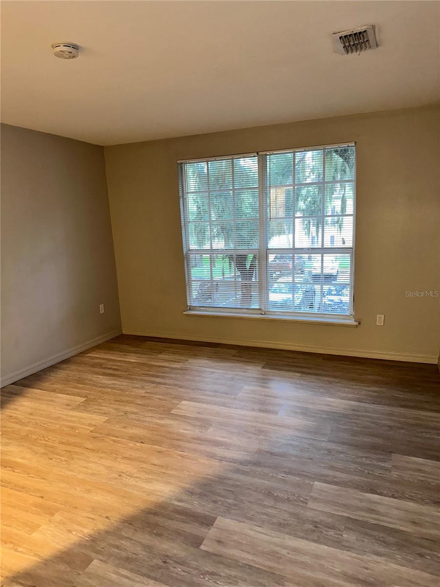 CYPRESS POINTE/LK ORLANDO - Residential Lease