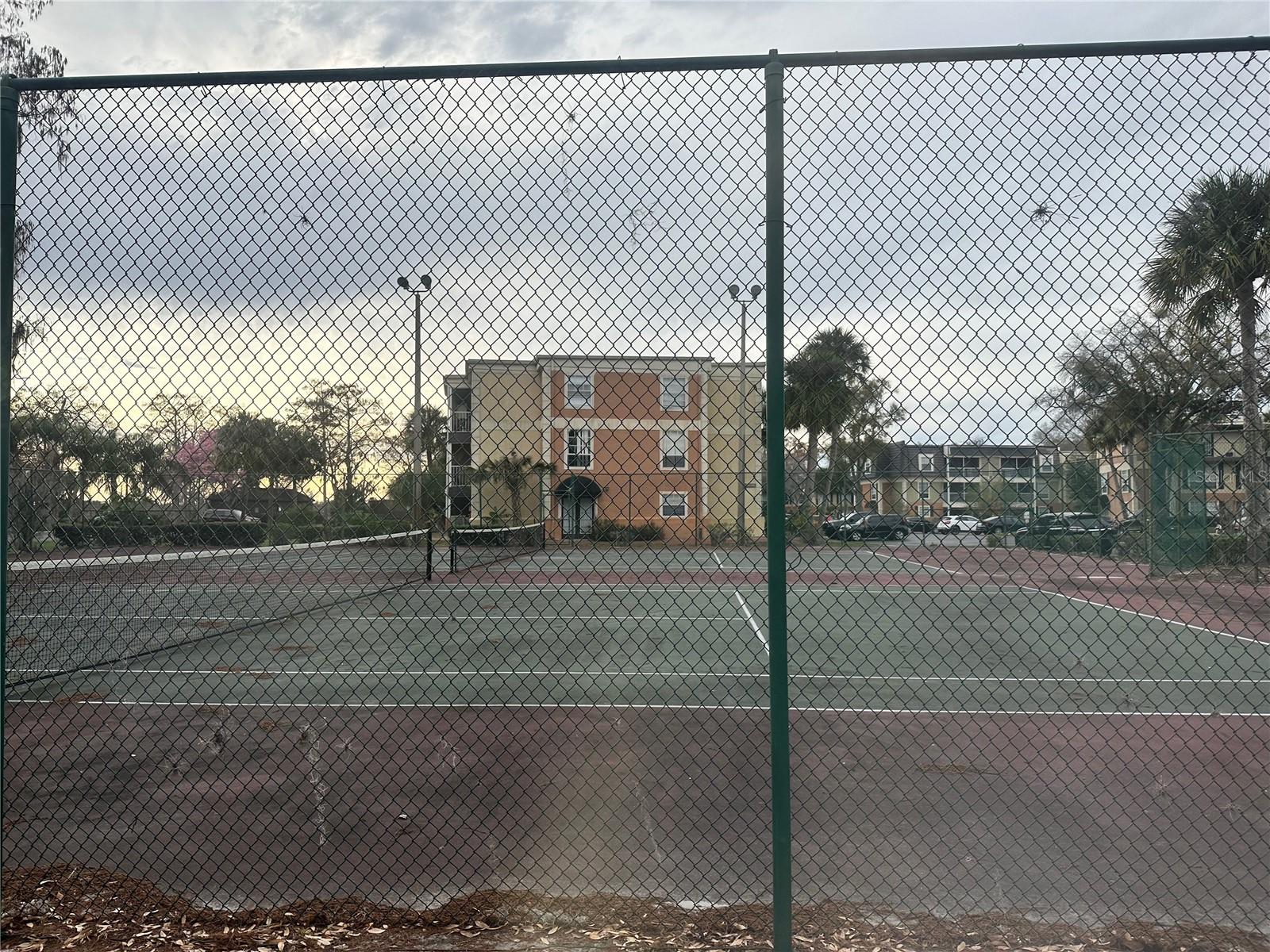 CYPRESS POINTE/LK ORLANDO - Residential Lease