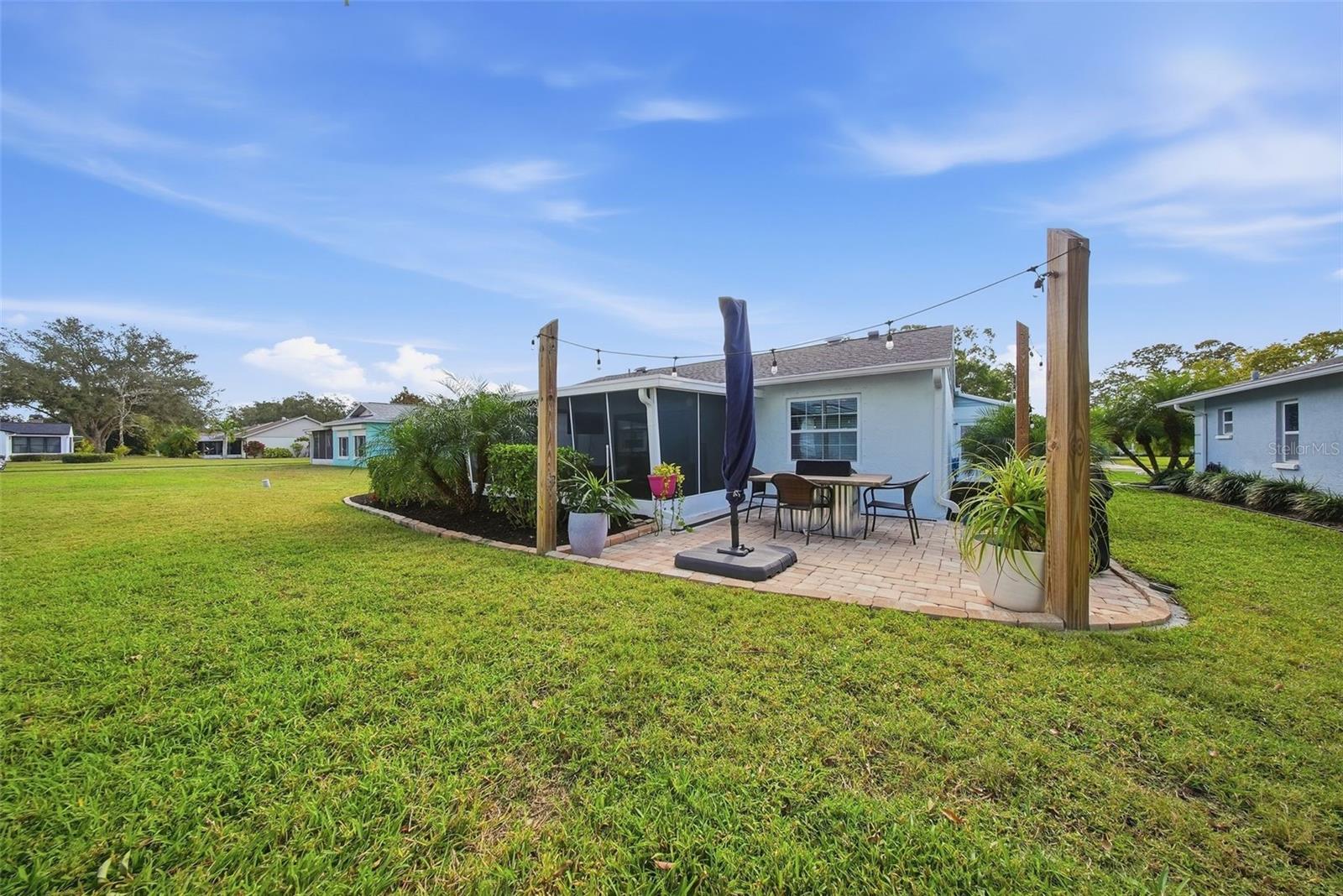 LAKES UNIT II PH I SEC II THE - Residential