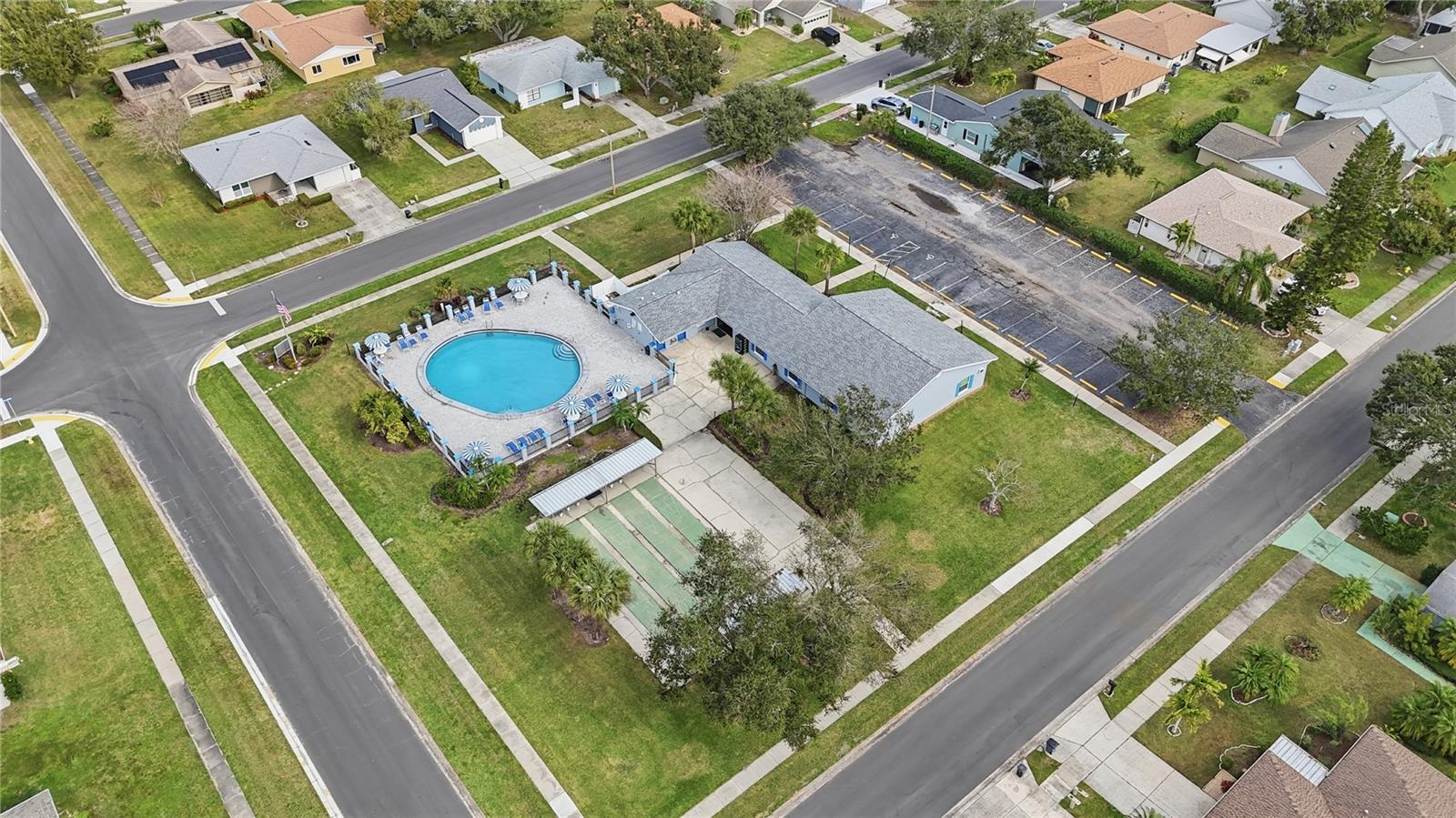 LAKES UNIT II PH I SEC II THE - Residential