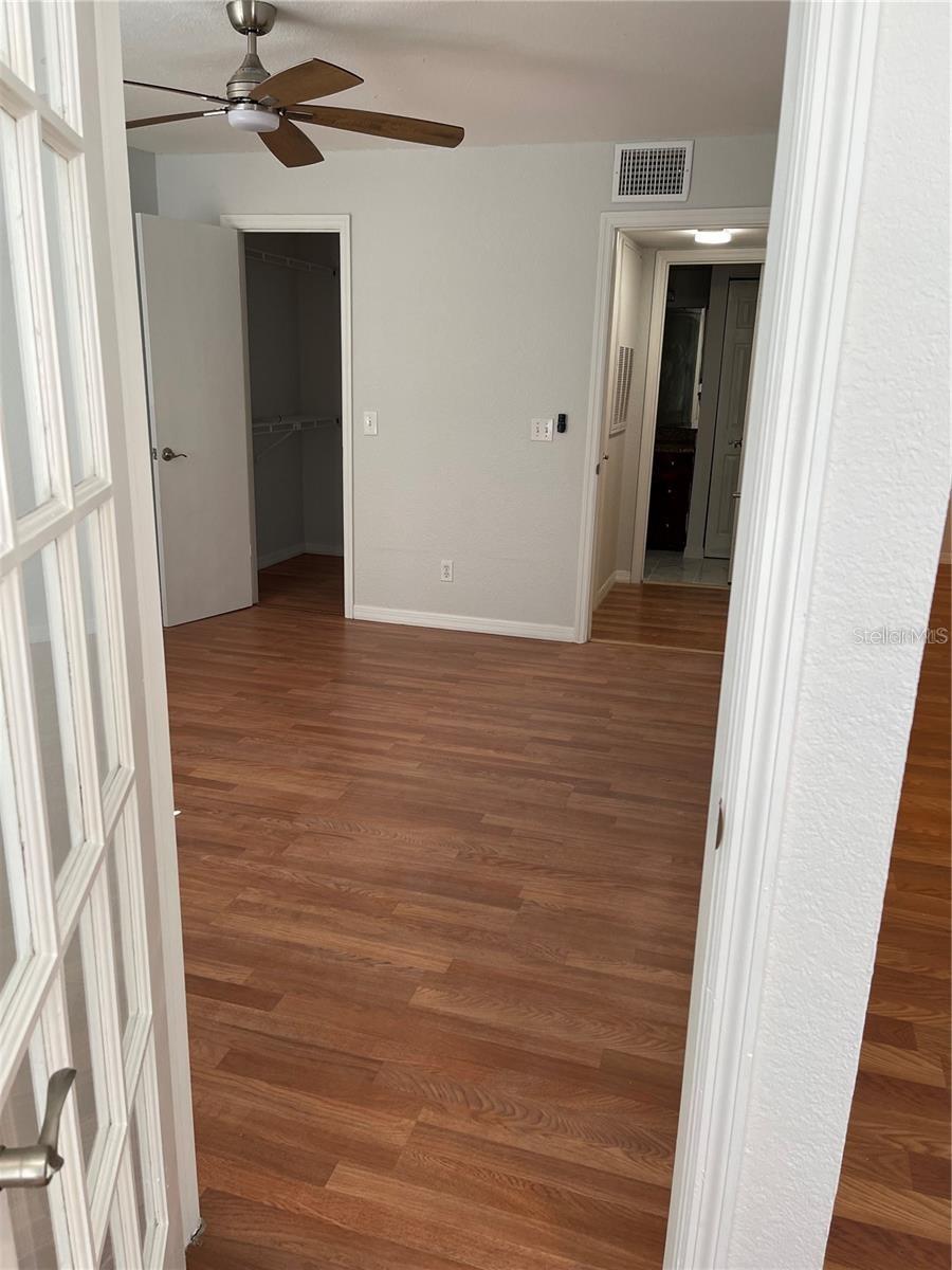 RESIDENCES/MILLENIA - Residential Lease