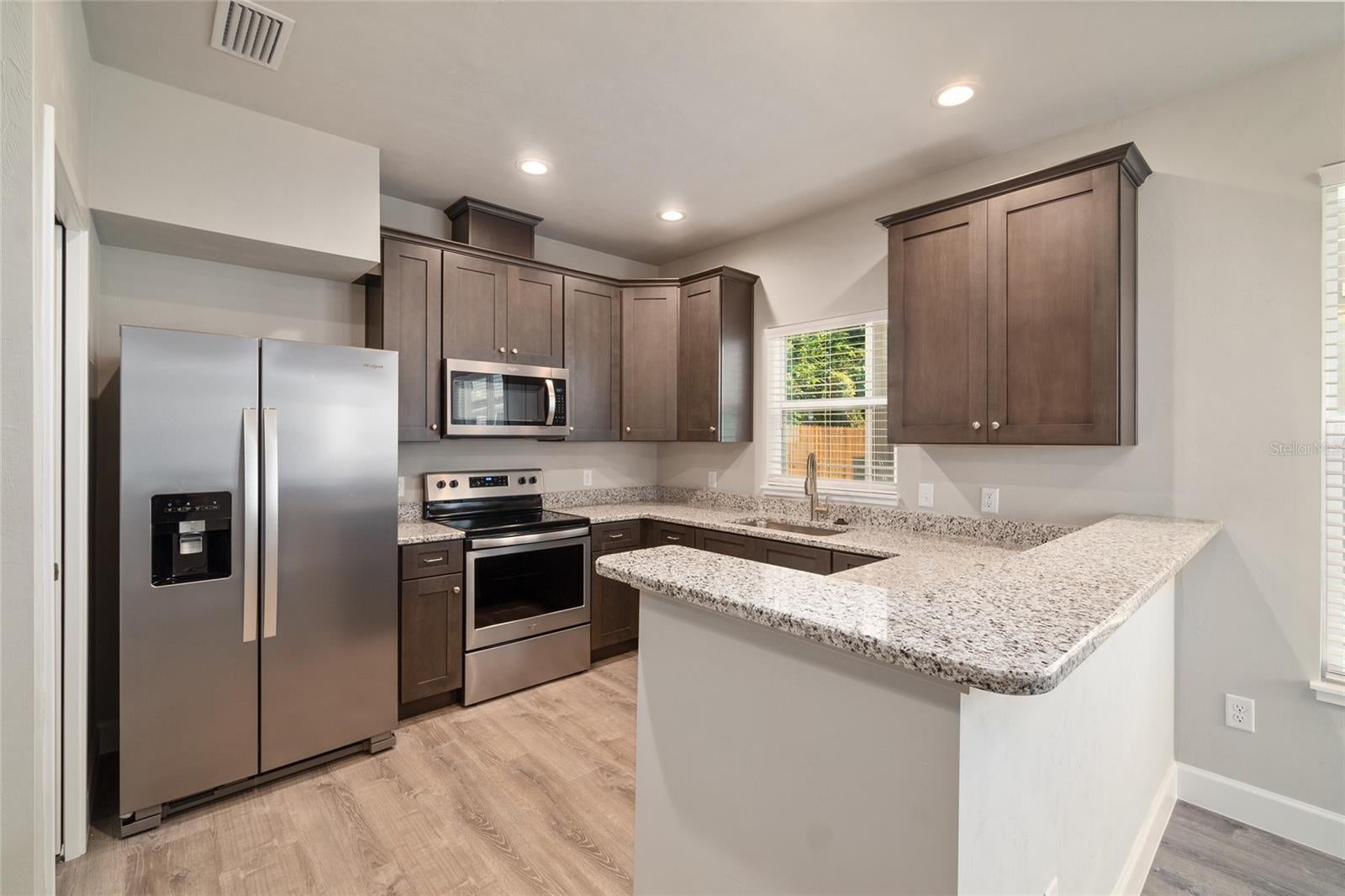 622 NW 3RD AVENUE 7