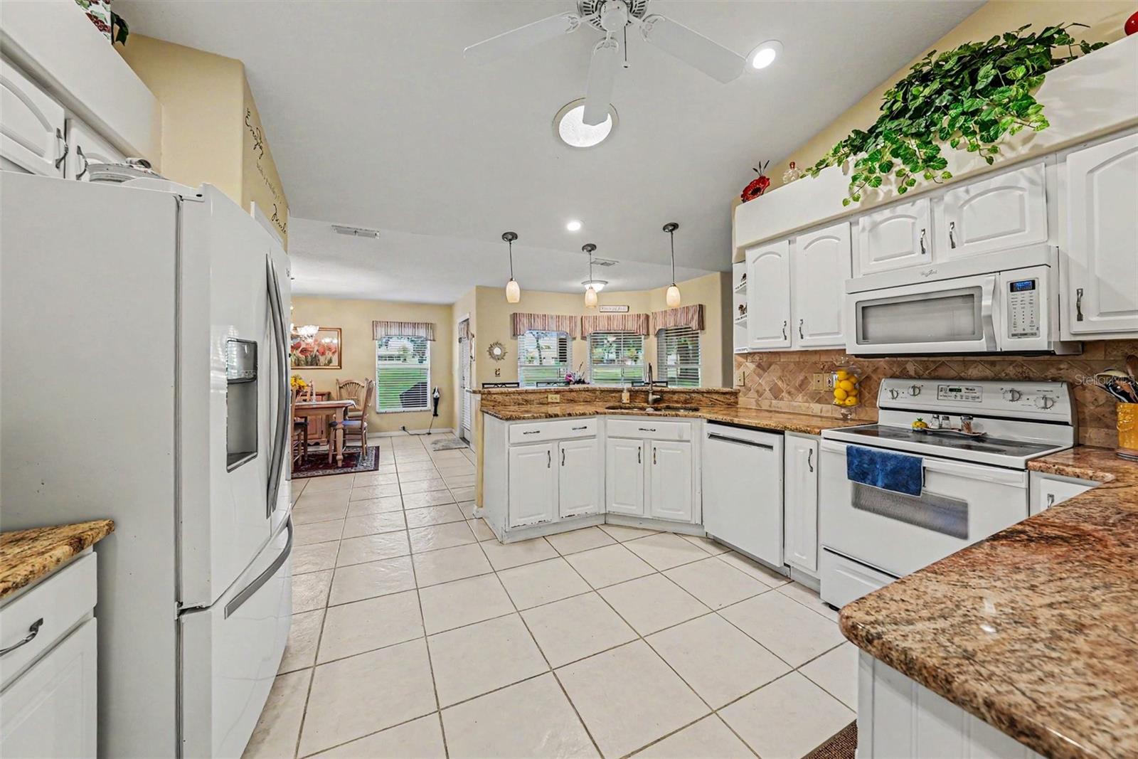TAMPA BAY GOLF TENNIS CLUB PH 02B - Residential