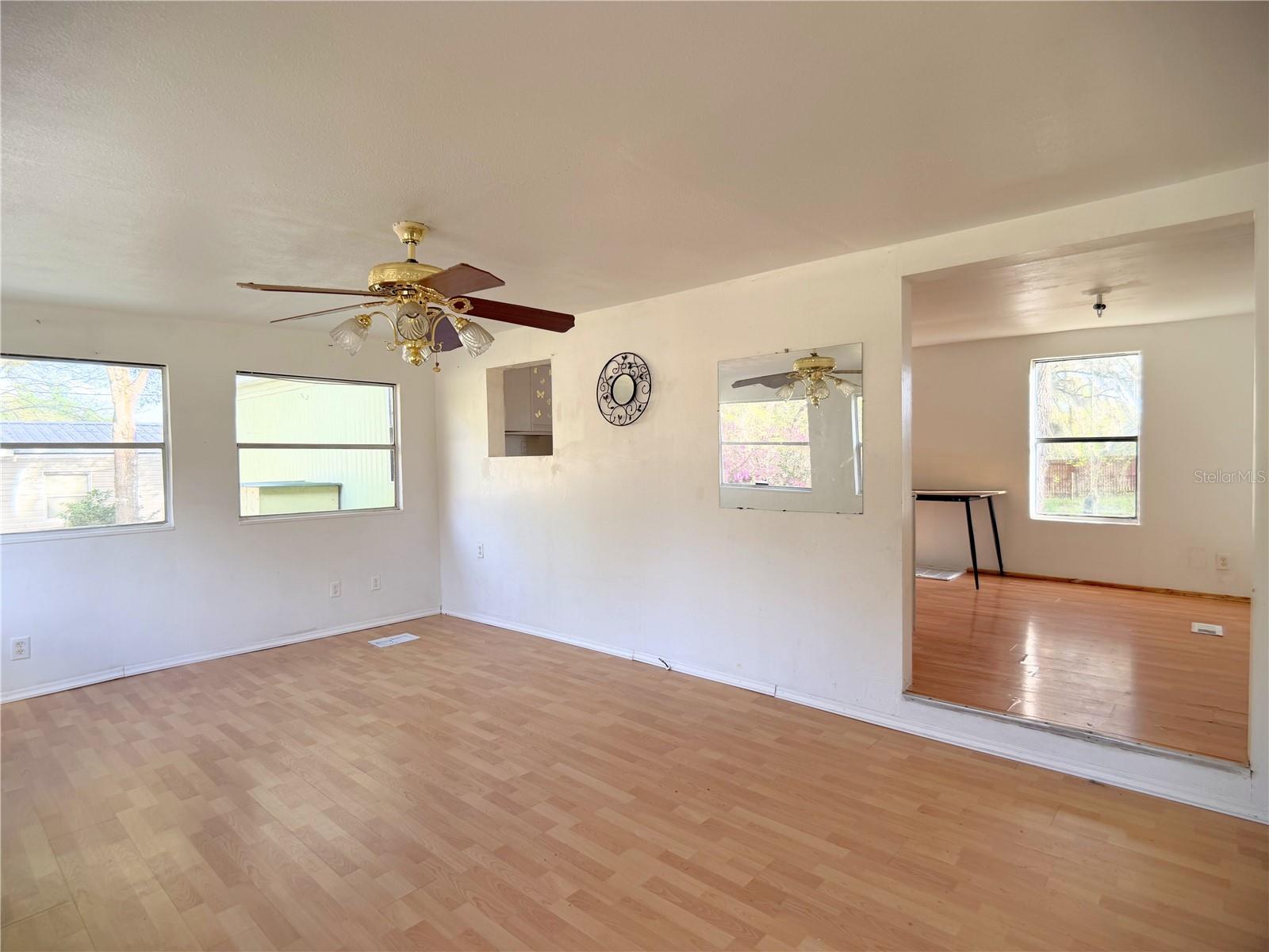 HALFMOON MINI-FARMS - Residential