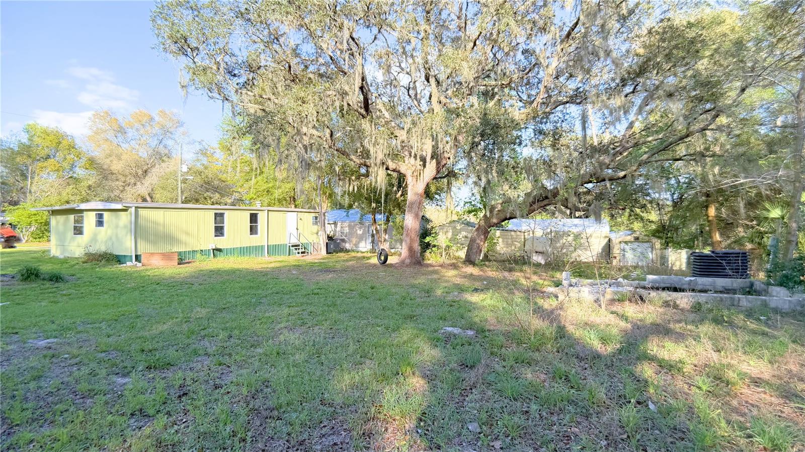 HALFMOON MINI-FARMS - Residential