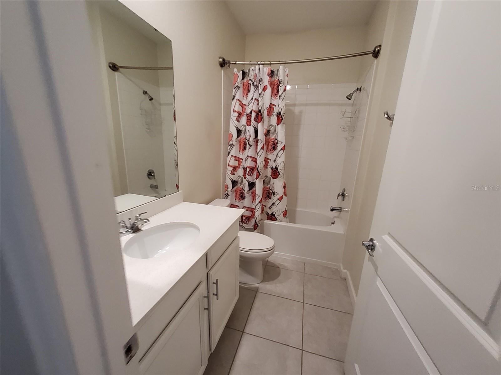 NORTHRIDGE ESTATES - Residential Lease