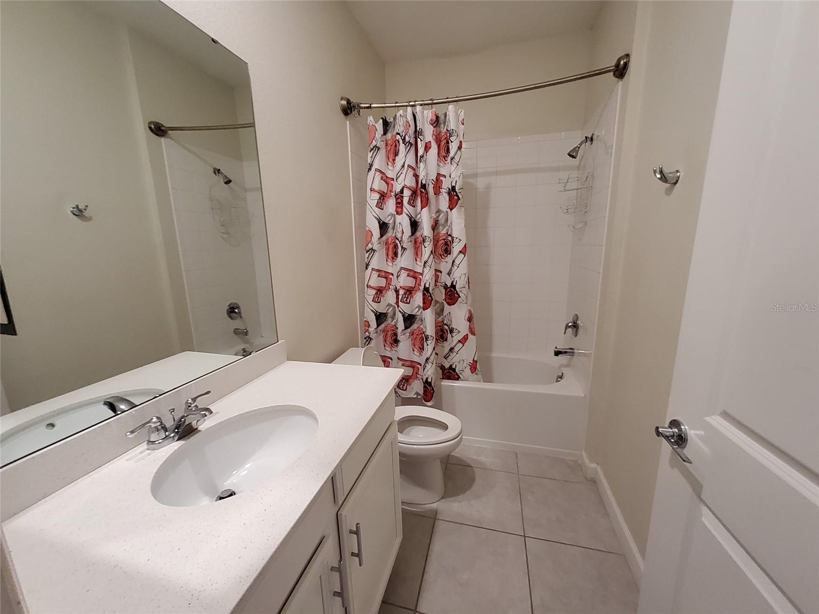 NORTHRIDGE ESTATES - Residential Lease