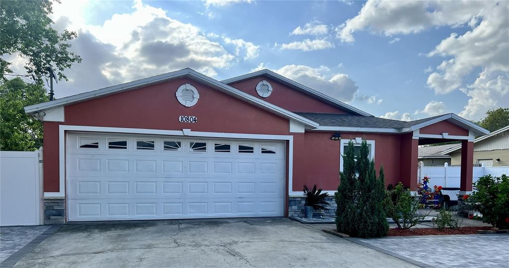 Photo of 10804 N Myrtle Street, Tampa, FL 33617 (MLS # TB8490732)