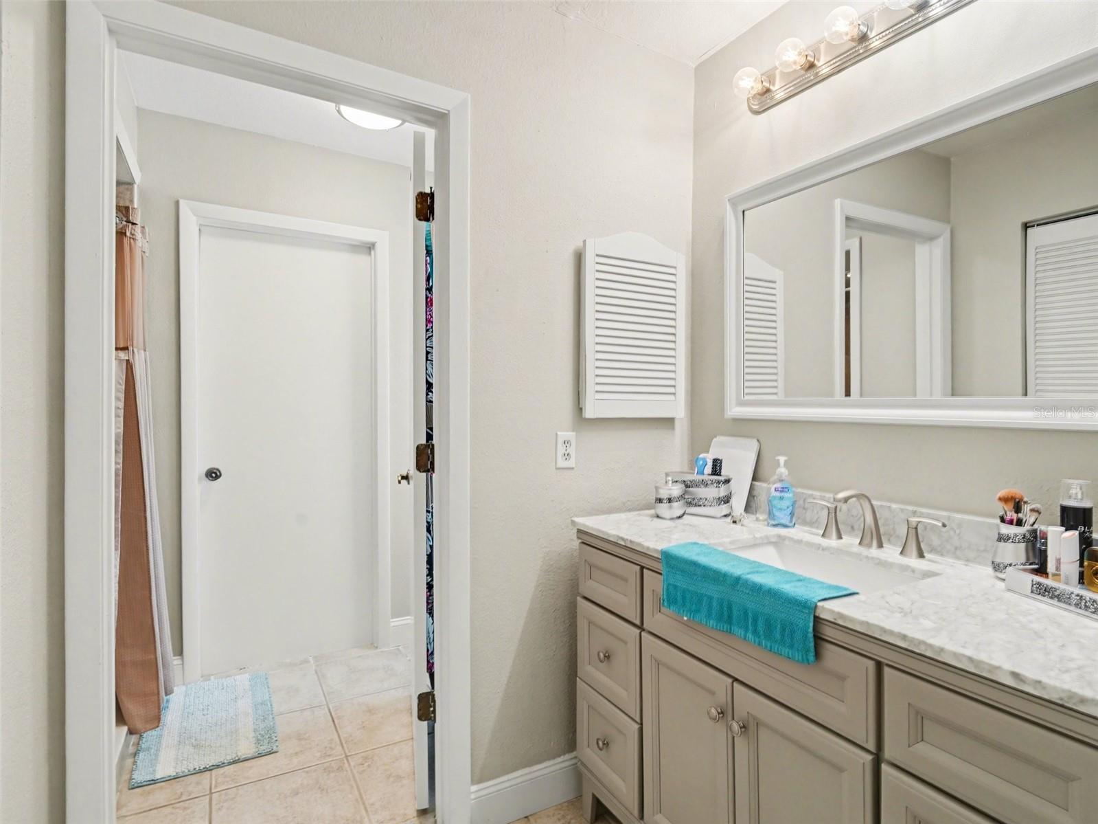 OAK TERRACE - Residential