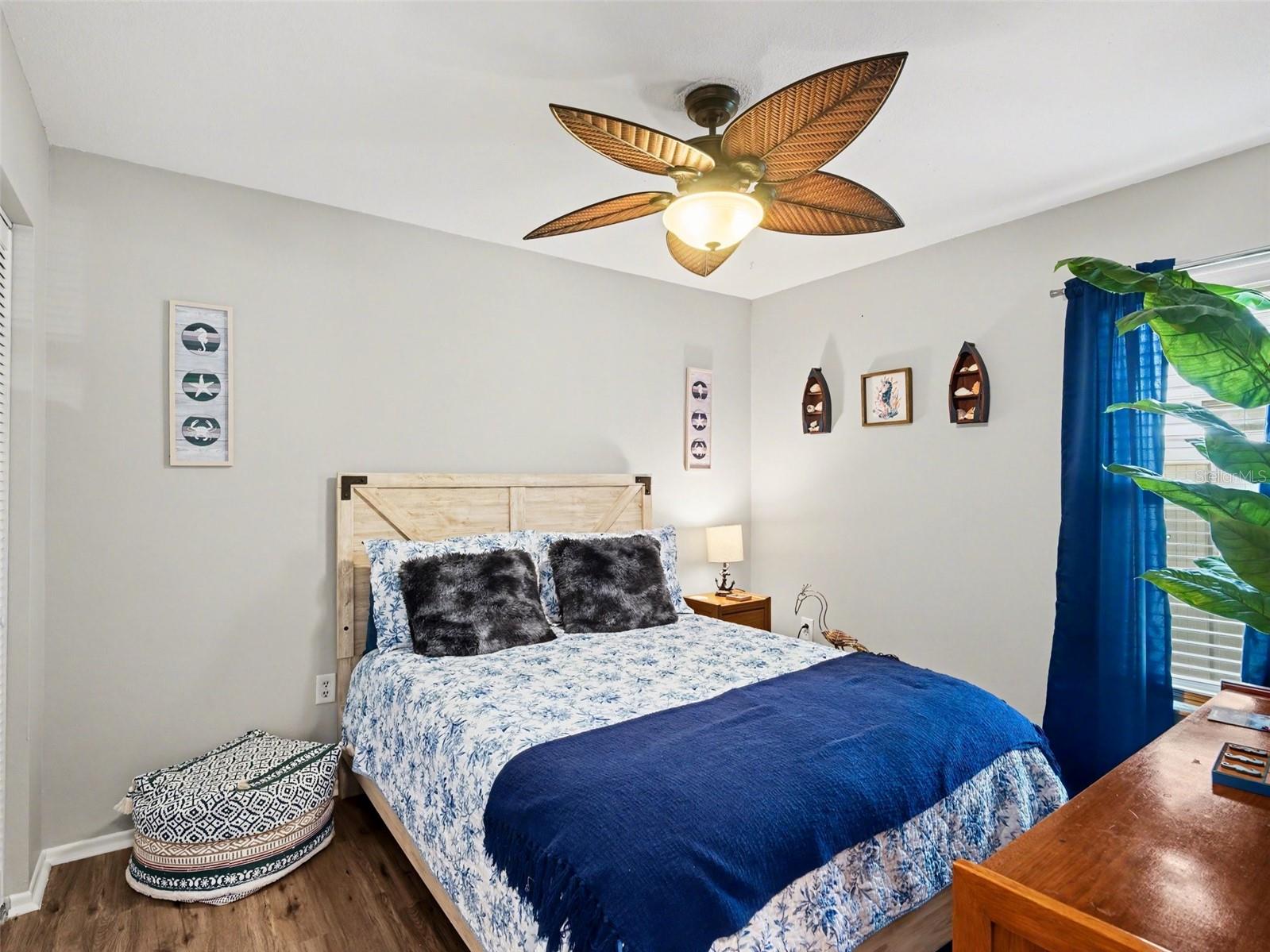 OAK TERRACE - Residential