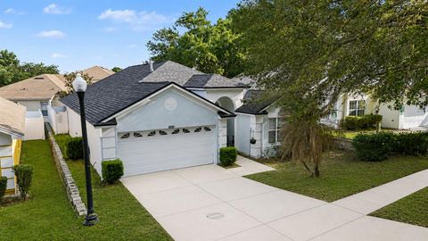 Tiny photo for 10424 Stonepark Dr, Leesburg, FL 34788 (MLS # O6406666)