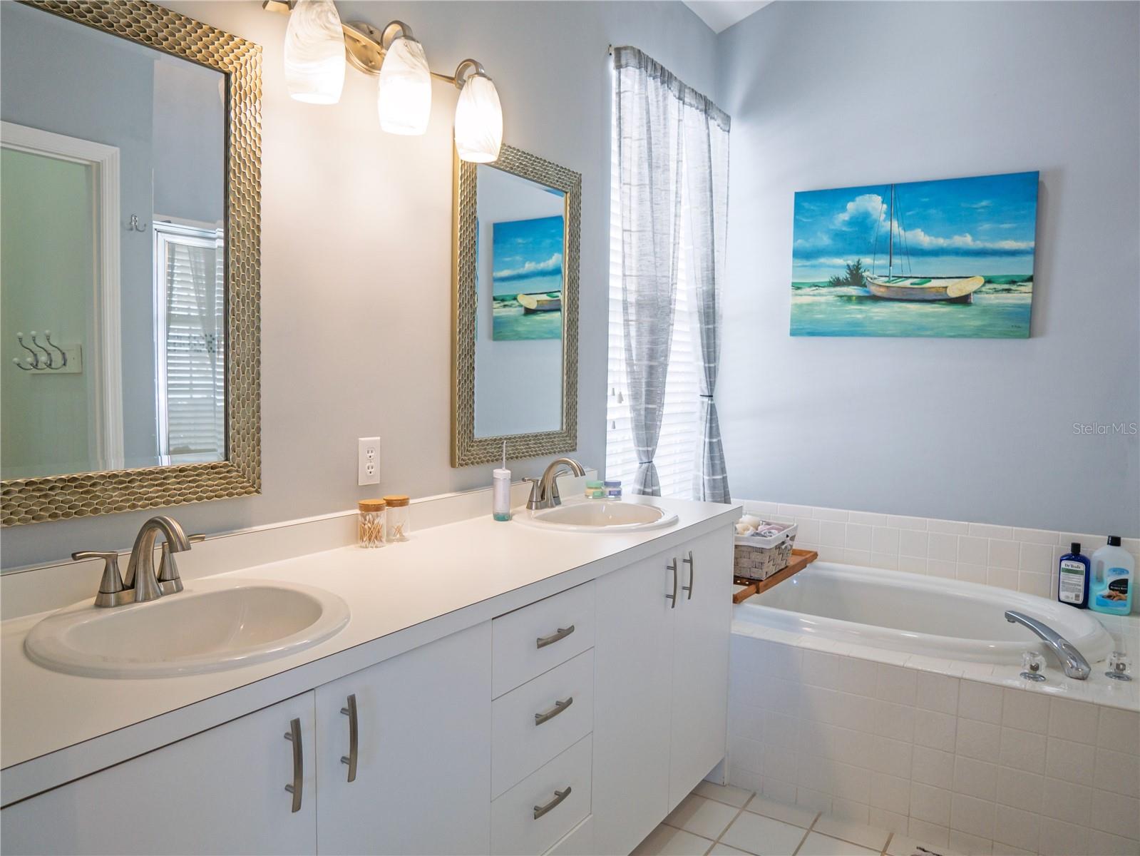 PERIDIA ISLE - Residential