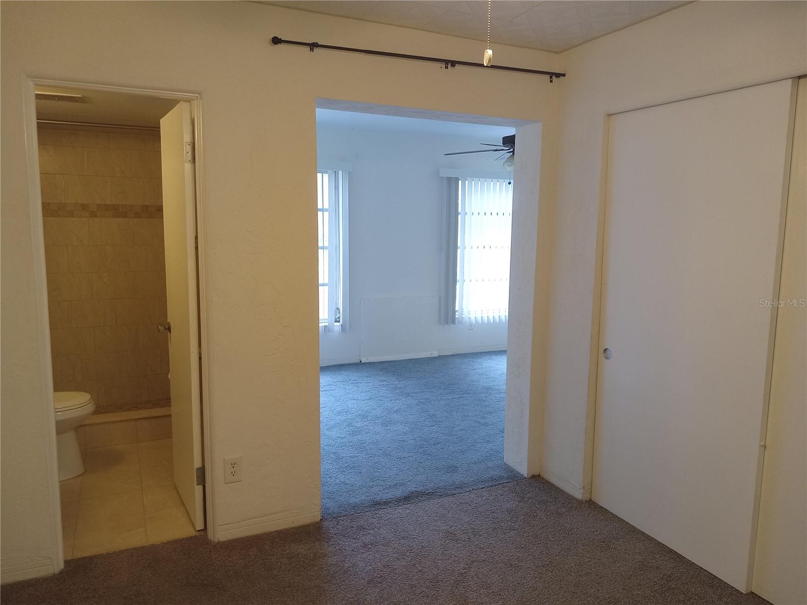 ON TOP OF THE WORLD - Residential Lease