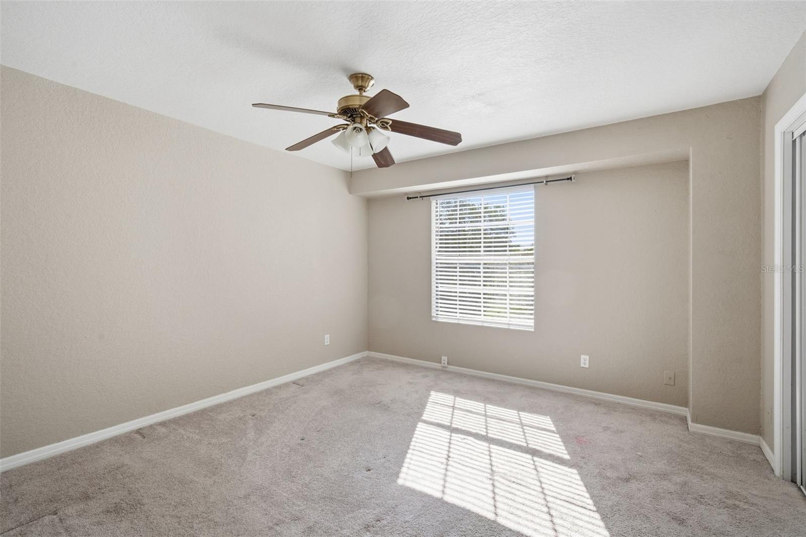 BRIGADOON ON LAKE HEATHER TOWNHOMES PHASE IV - Residential