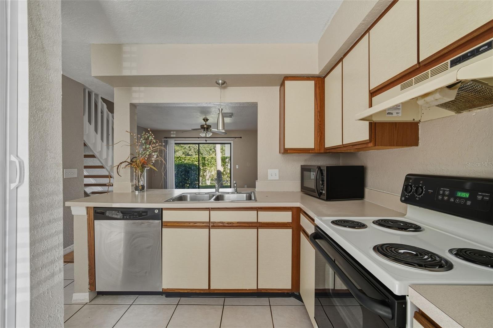 BRIGADOON ON LAKE HEATHER TOWNHOMES PHASE IV - Residential