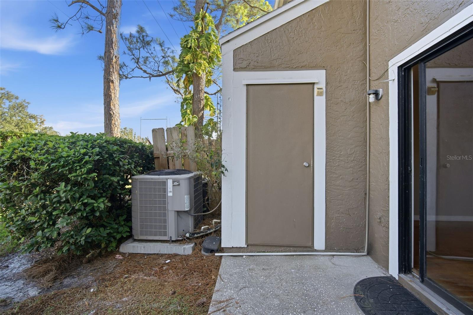 BRIGADOON ON LAKE HEATHER TOWNHOMES PHASE IV - Residential